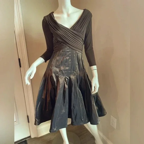 Tadashi Shoji Collection Brown Formal Fit and Flare Dress. Size 4 - Picture 3 of 15